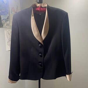 Women’s Black Button Up Blazer